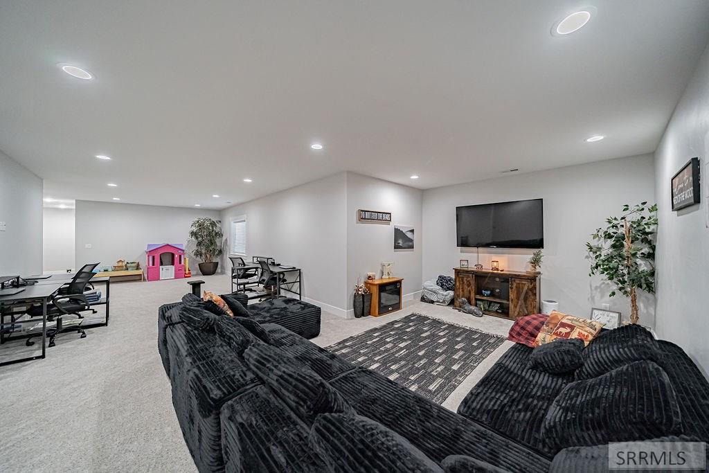 1596 N 845 E Property Photo 30