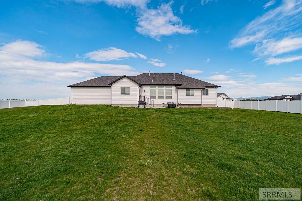 1596 N 845 E Property Photo 41