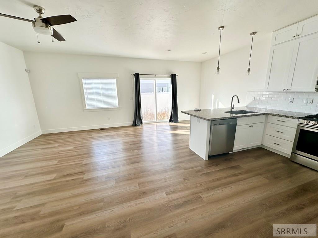 458 S 3rd W # 458 Property Photo 4