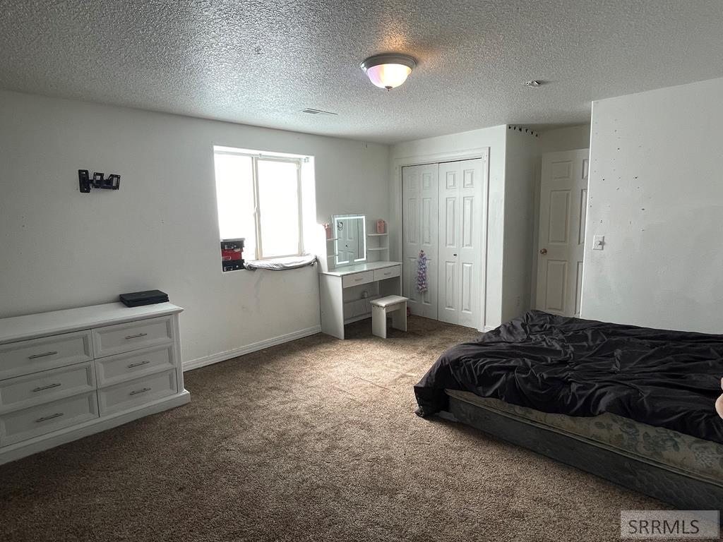 22 E Rich Lane Property Photo 34