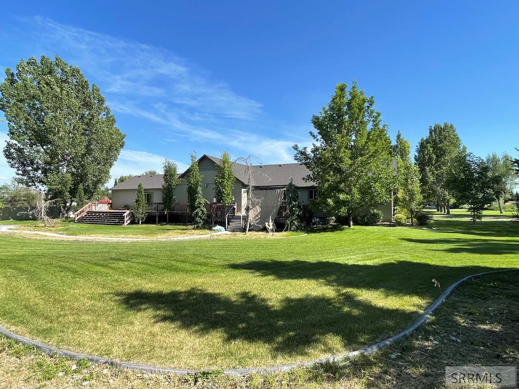 22 E Rich Lane Property Photo 40