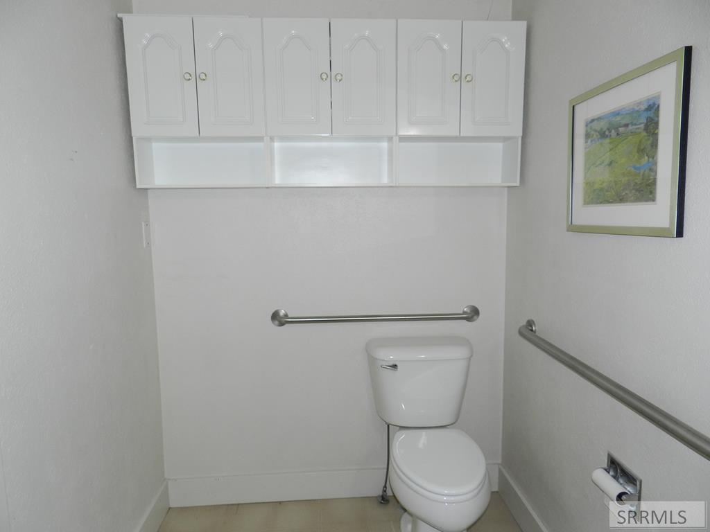 901 Main Street Property Photo 23