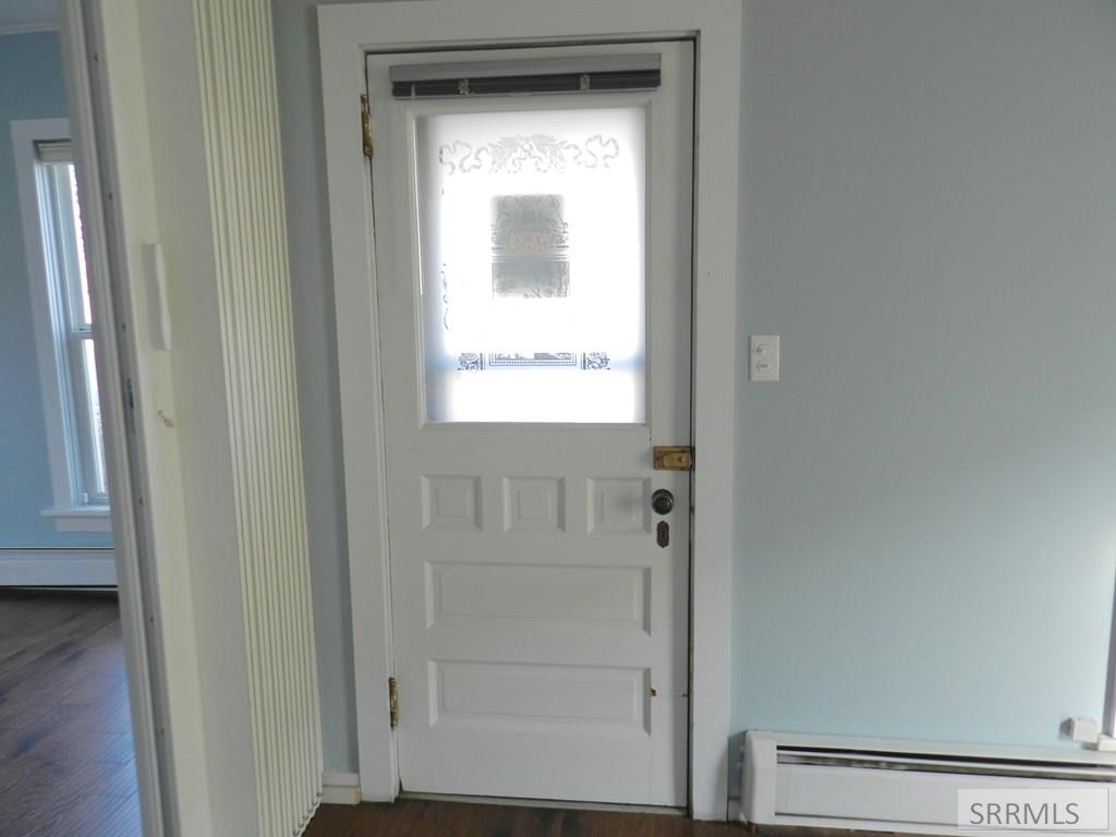 901 Main Street Property Photo 13