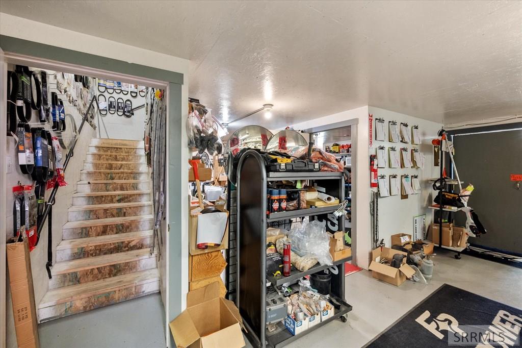 5 Demick Lane Property Photo 28