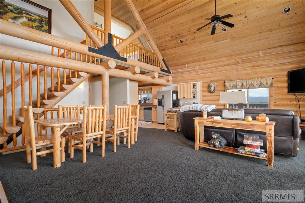 1102 Pineview Lane Property Photo 8