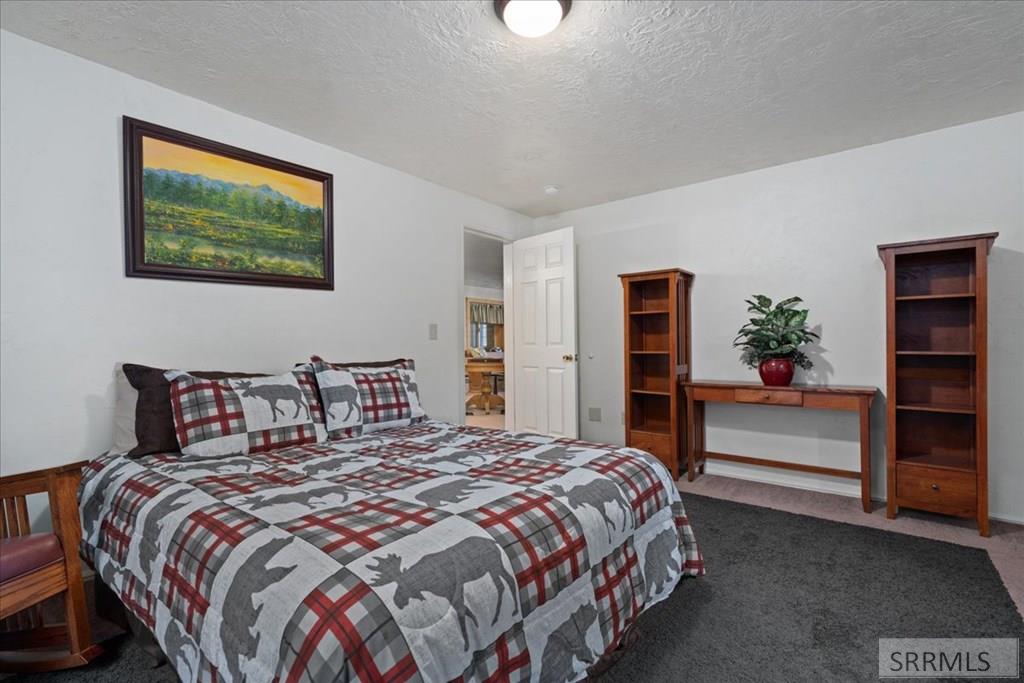 1102&1108 Pineview Lane Property Photo 28
