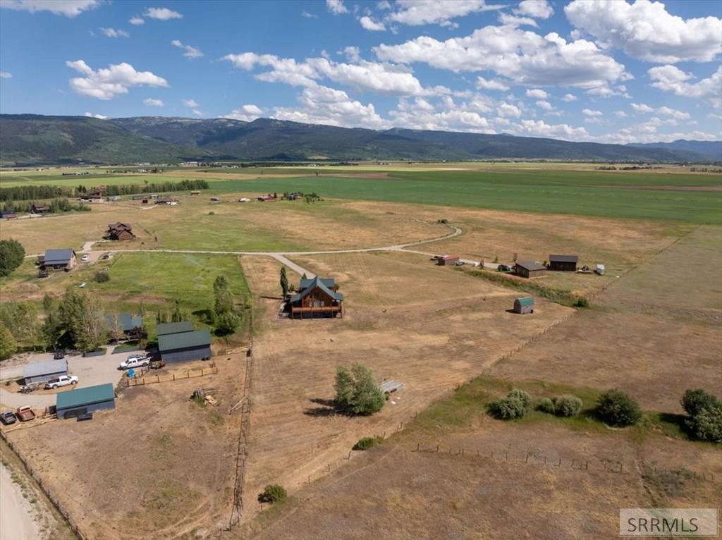 1102&1108 Pineview Lane Property Photo 44