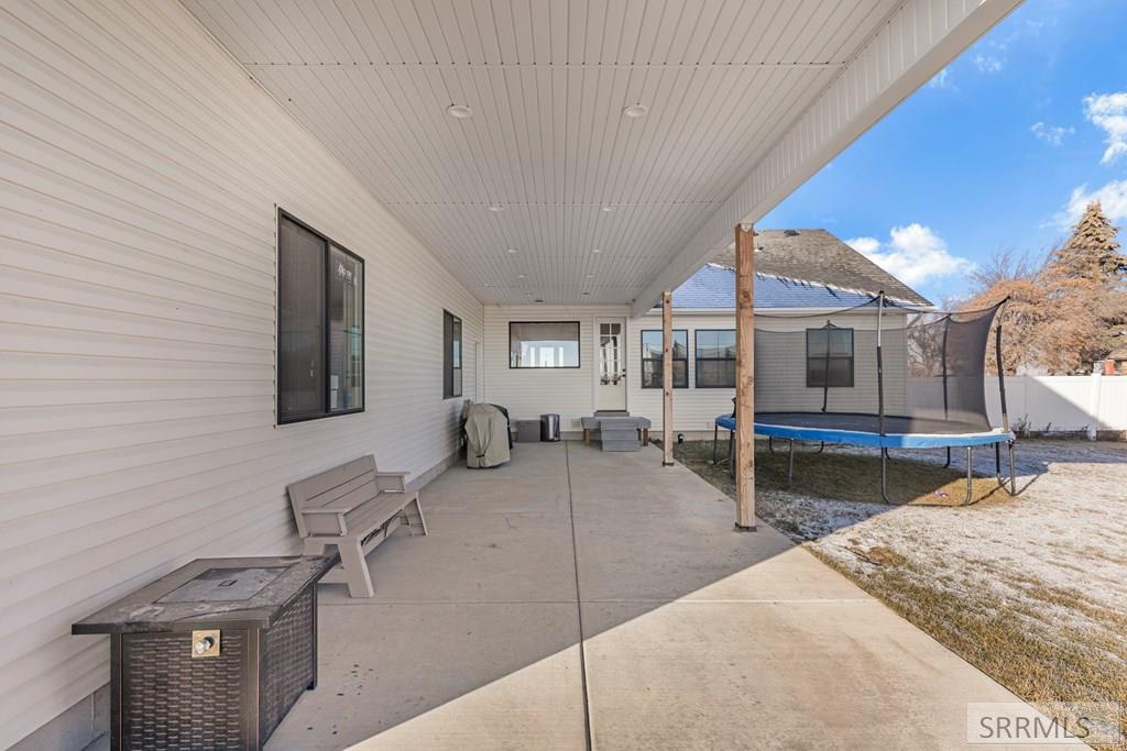 1423 N 950 E Property Photo 29
