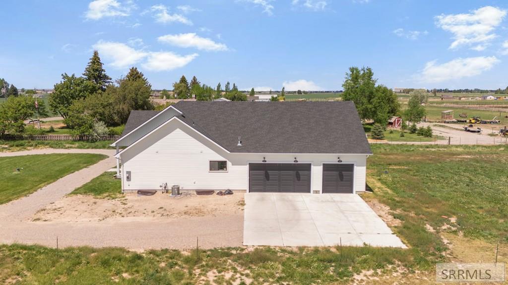 1423 N 950 E Property Photo 32
