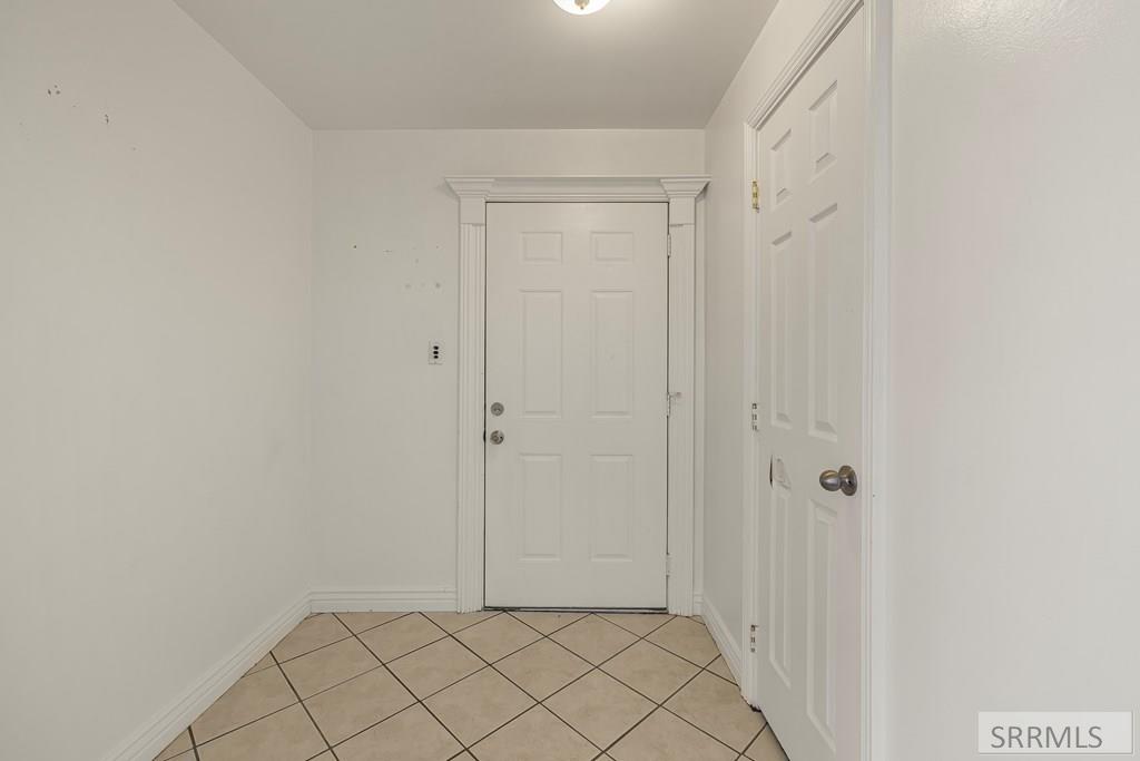 166 Washington Avenue Property Photo 6