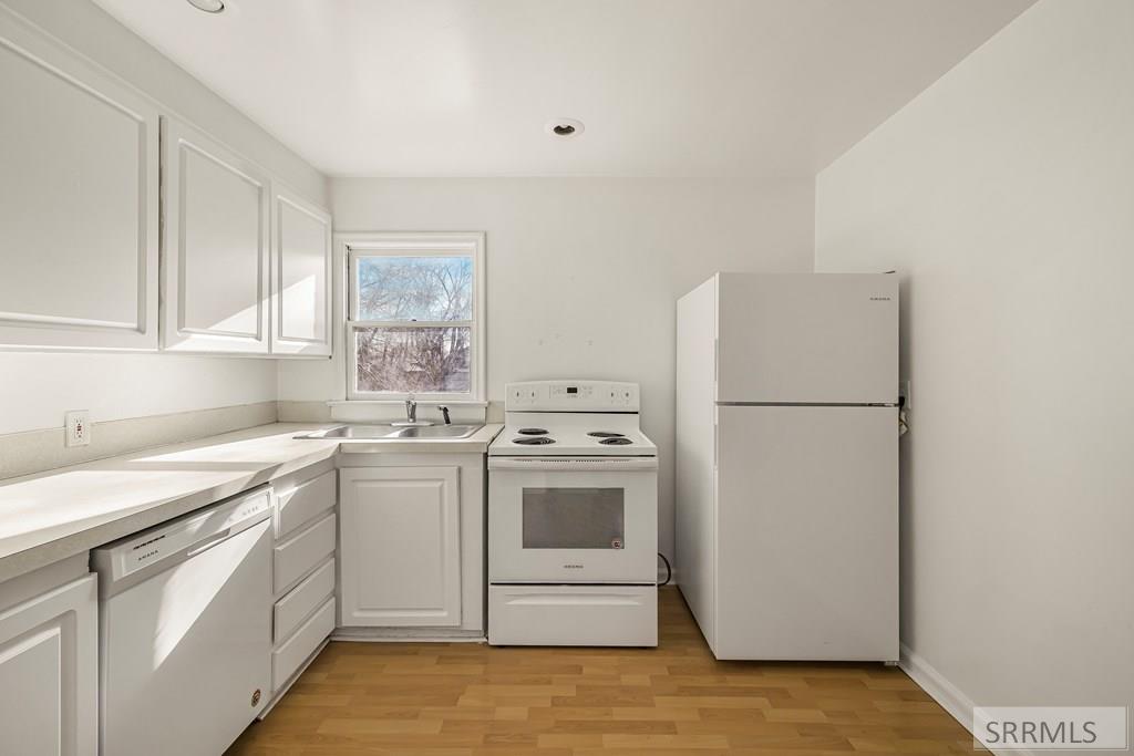 166 Washington Avenue Property Photo 8