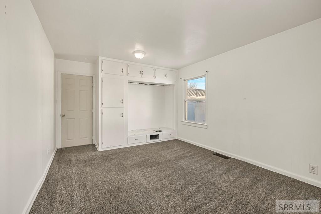 166 Washington Avenue Property Photo 10