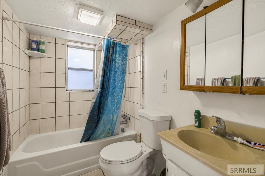 166 Washington Avenue Property Photo 15