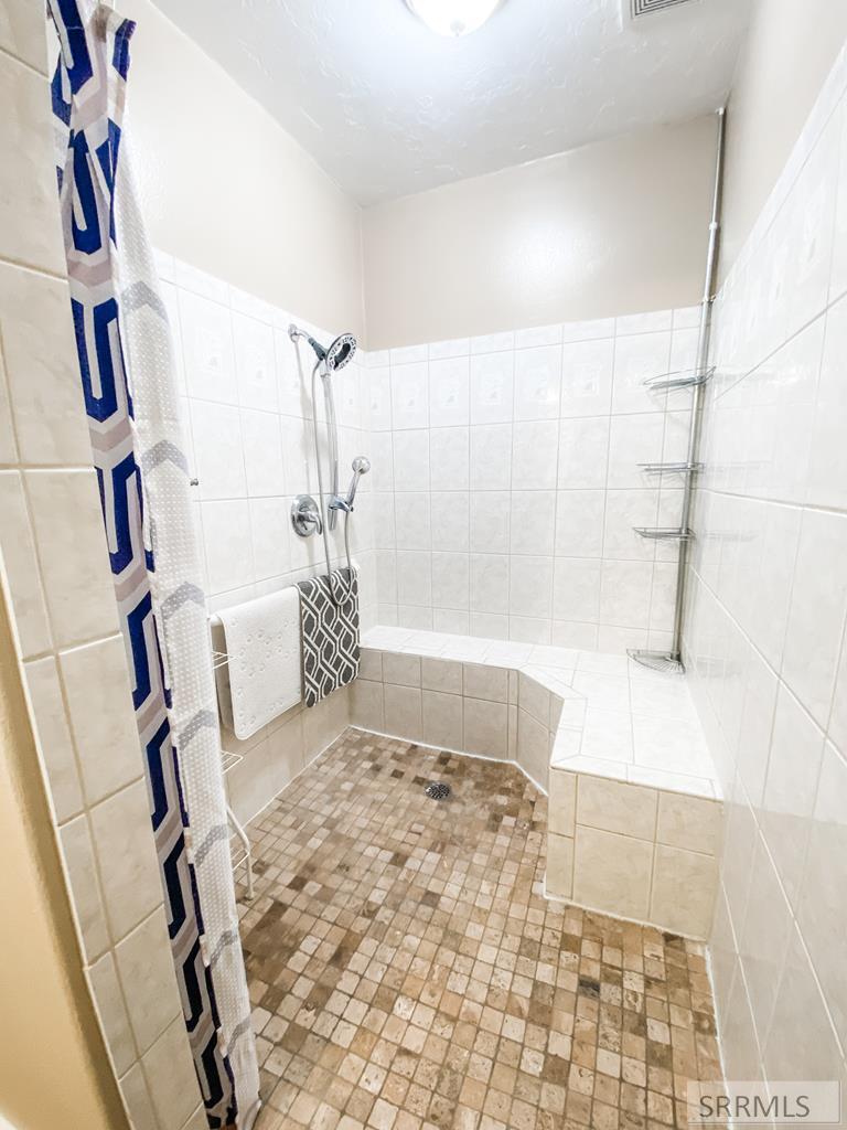 340 N 850 W Property Photo 14