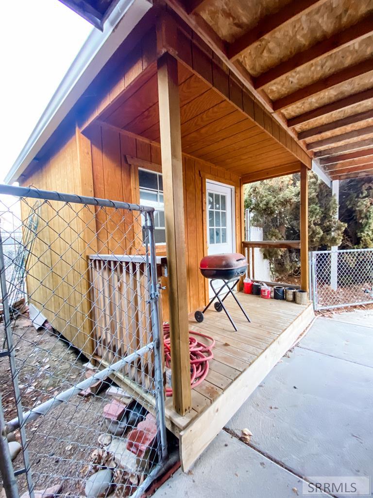340 N 850 W Property Photo 24