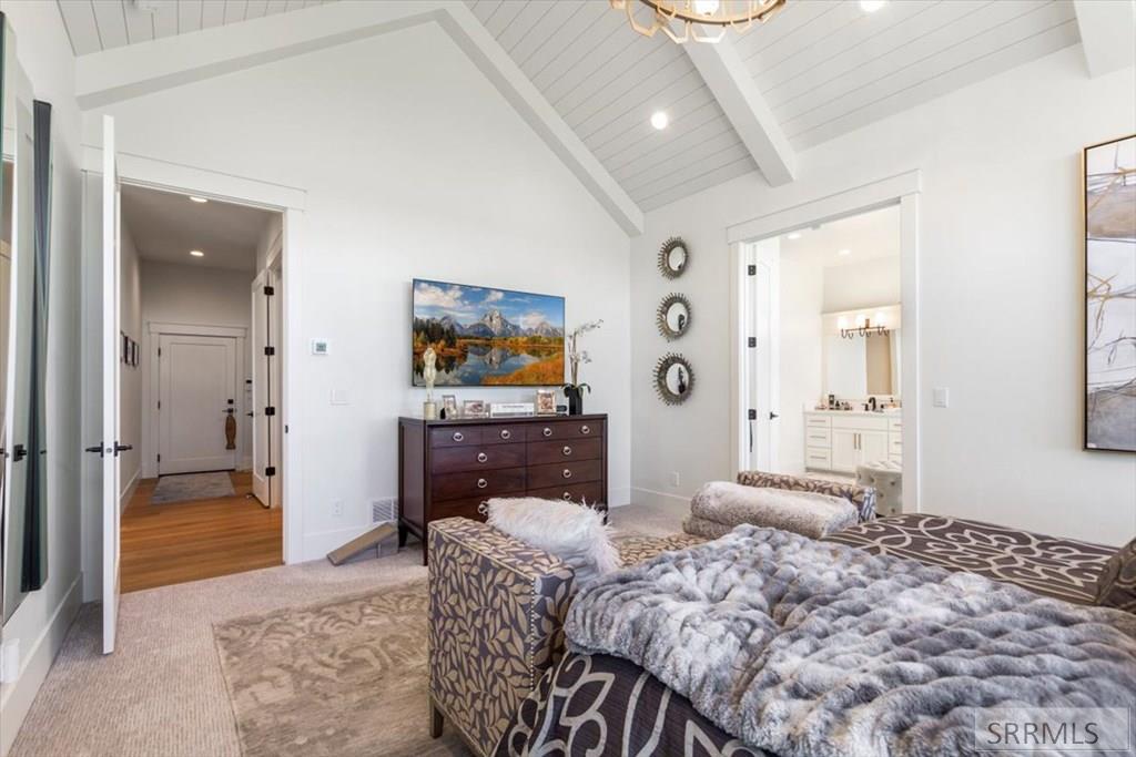 1292 E 1090 N Property Photo 16