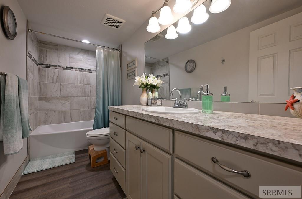 4263 W 6800 S Property Photo 23