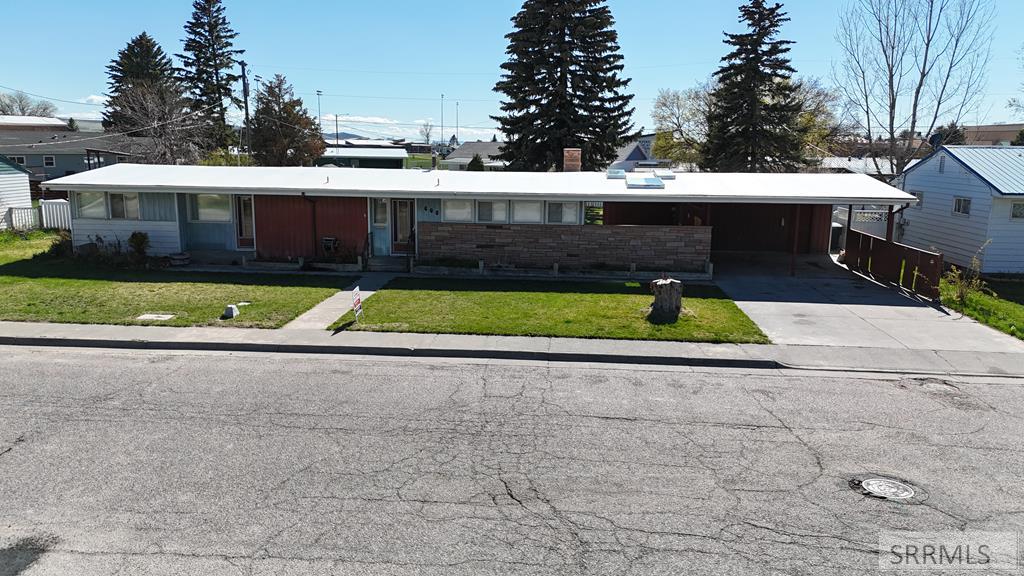 600 Curtis Street Property Photo 1