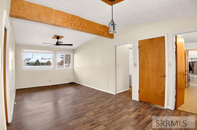 600 Curtis Street Property Photo 12