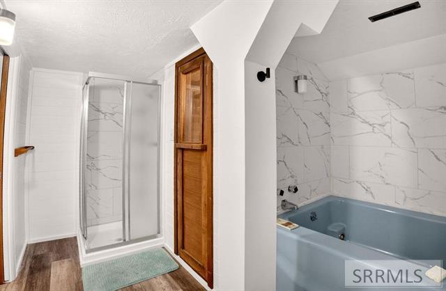 600 Curtis Street Property Photo 24