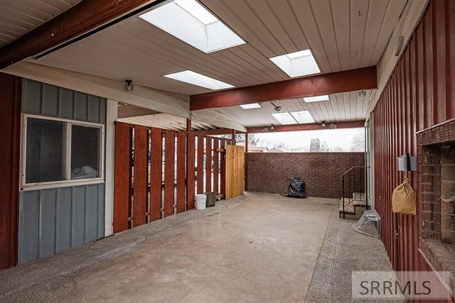 600 Curtis Street Property Photo 33