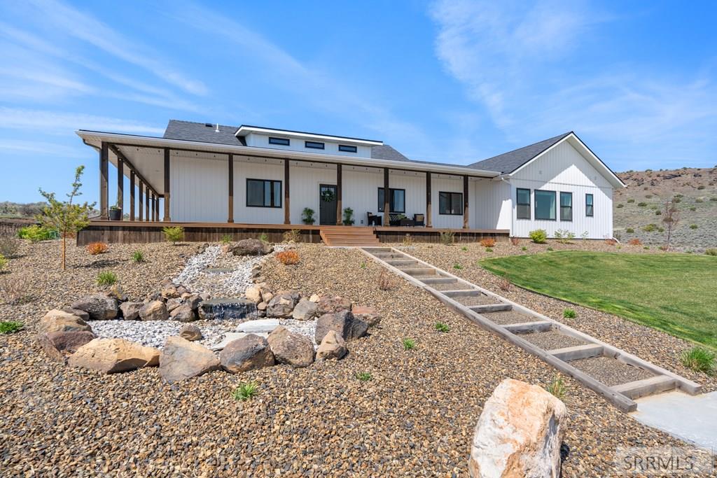 1032 E Butte Road Property Photo 5