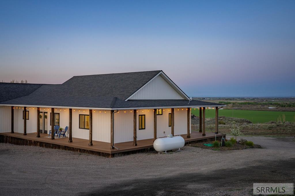 1032 E Butte Road Property Photo 10