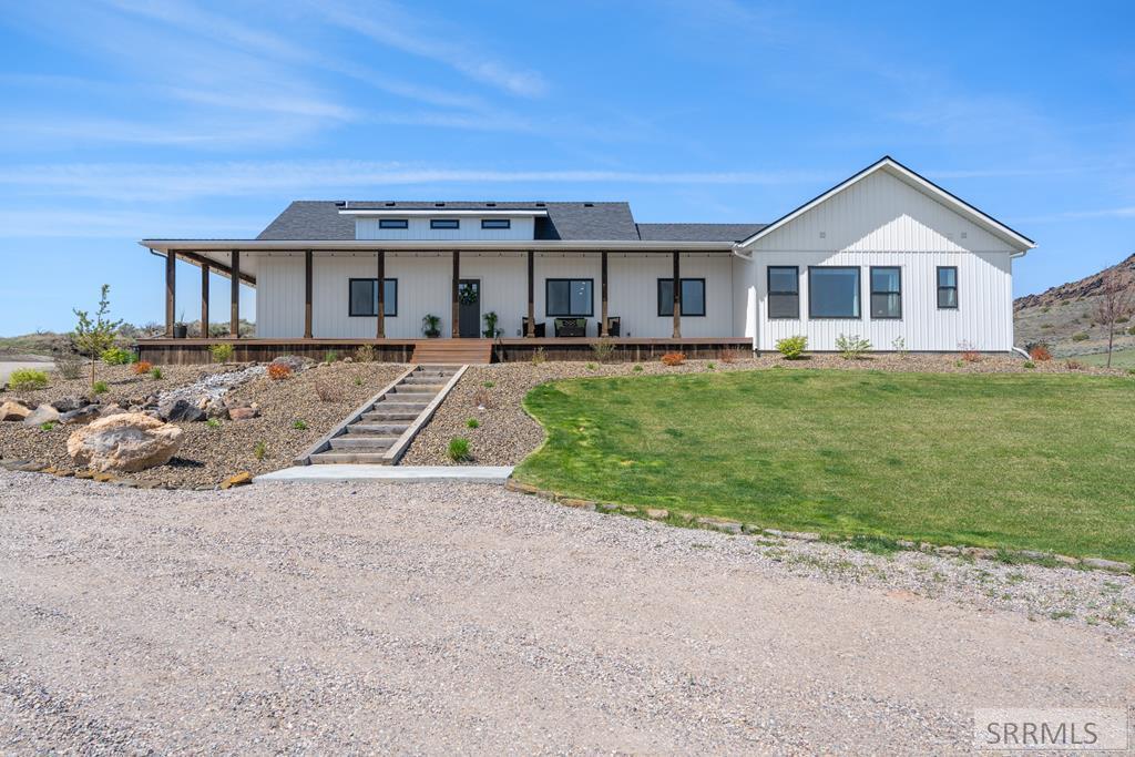 1032 E Butte Road Property Photo 12