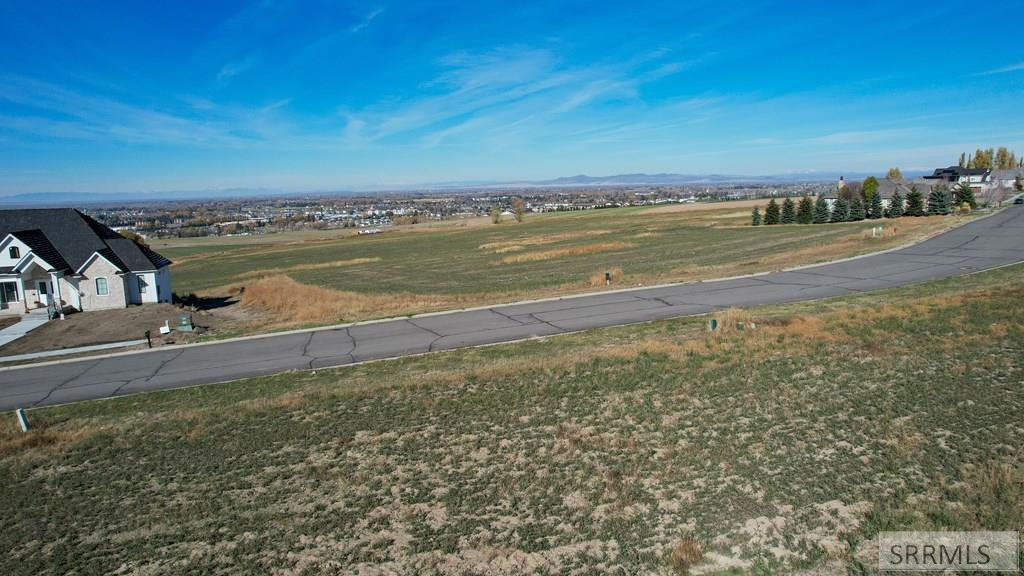 L20 B8 Horizon Drive Property Photo 7