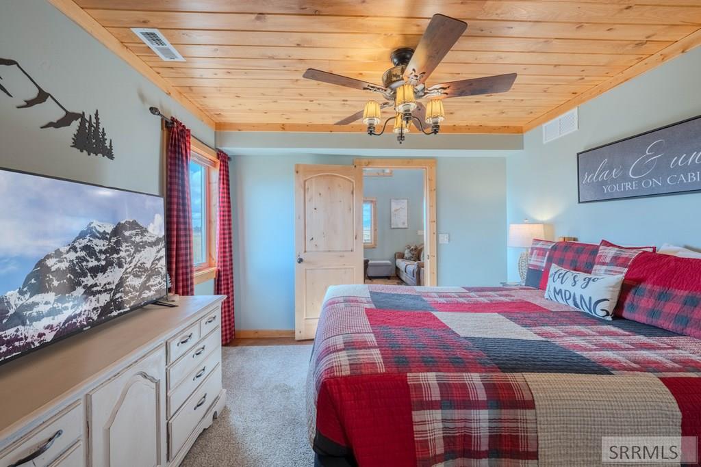 4099 Stage Coach Way Property Photo 17