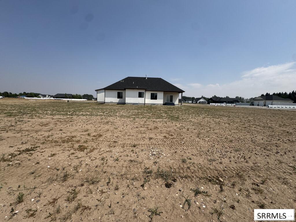 209 N 4117 E Property Photo 9