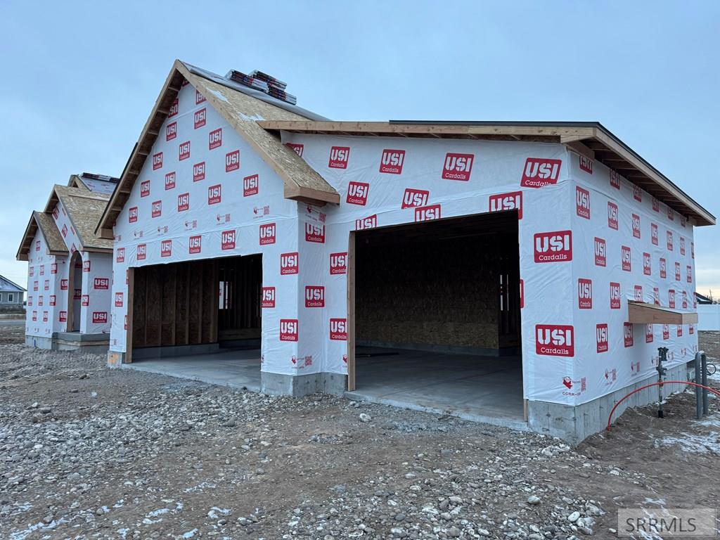 209 N 4117 E Property Photo 40