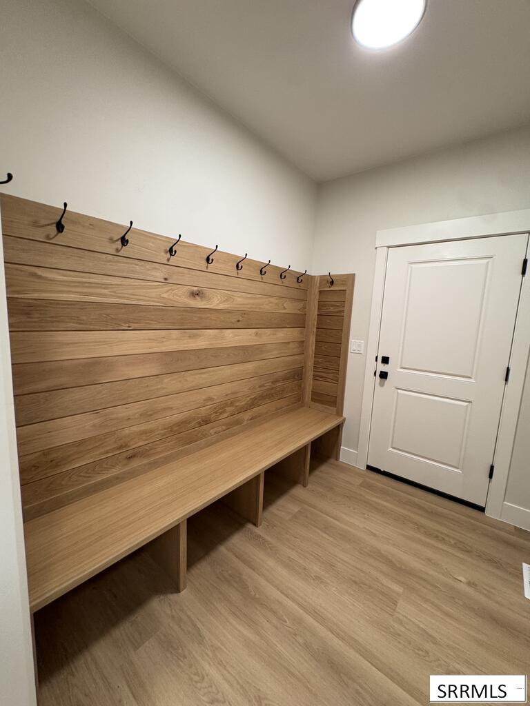 209 N 4117 E Property Photo 41