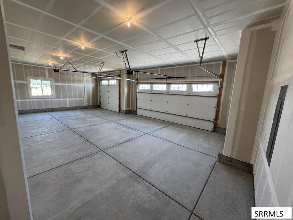 209 N 4117 E Property Photo 42