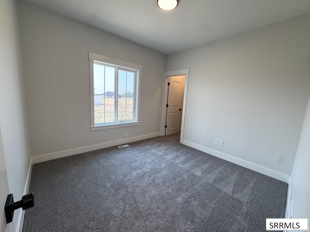 209 N 4117 E Property Photo 45