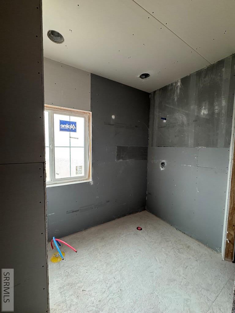 209 N 4117 E Property Photo 49