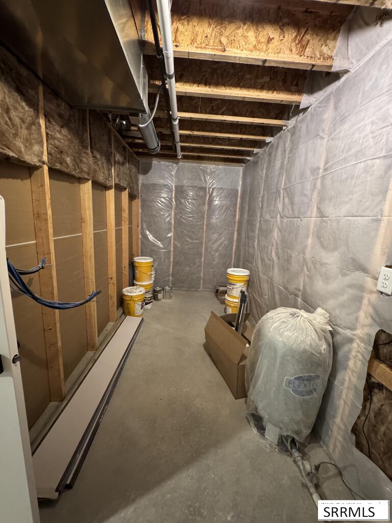 209 N 4117 E Property Photo 68