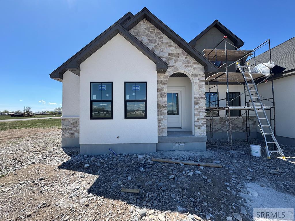 209 N 4117 E Property Photo 76