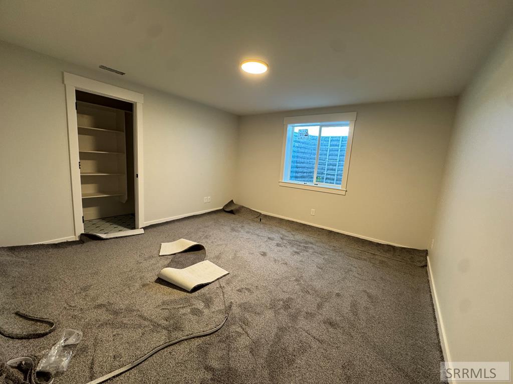 209 N 4117 E Property Photo 95