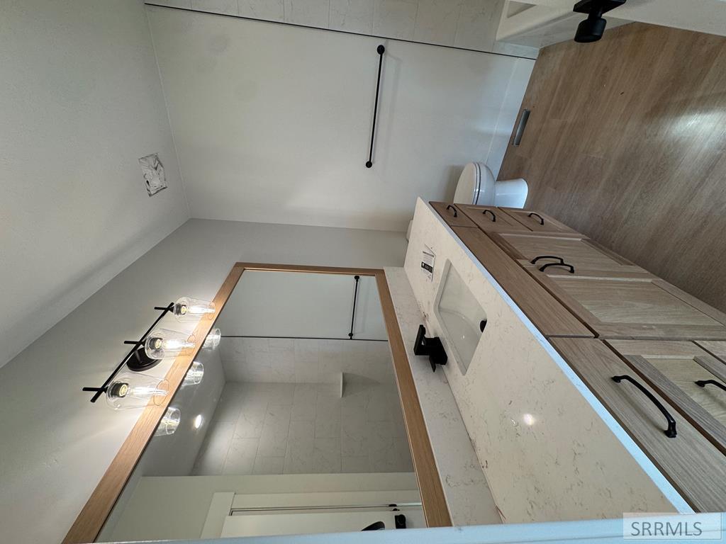 209 N 4117 E Property Photo 100