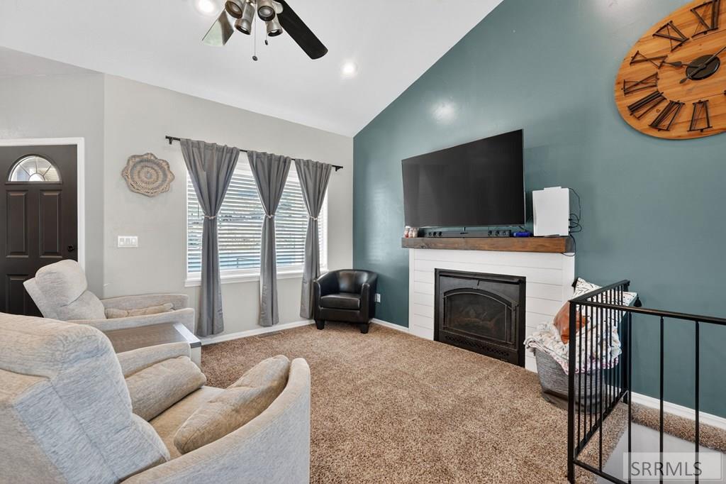 1279 Swisher Road Property Photo 4