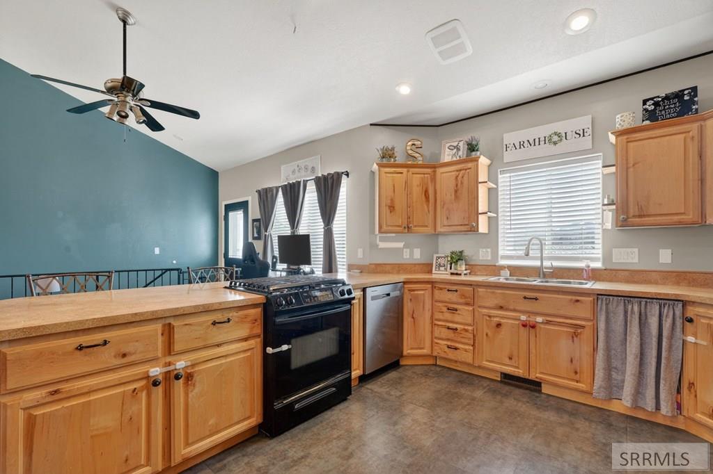 1279 Swisher Road Property Photo 8