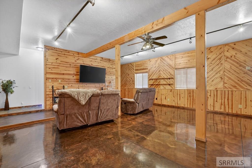 1279 Swisher Road Property Photo 26