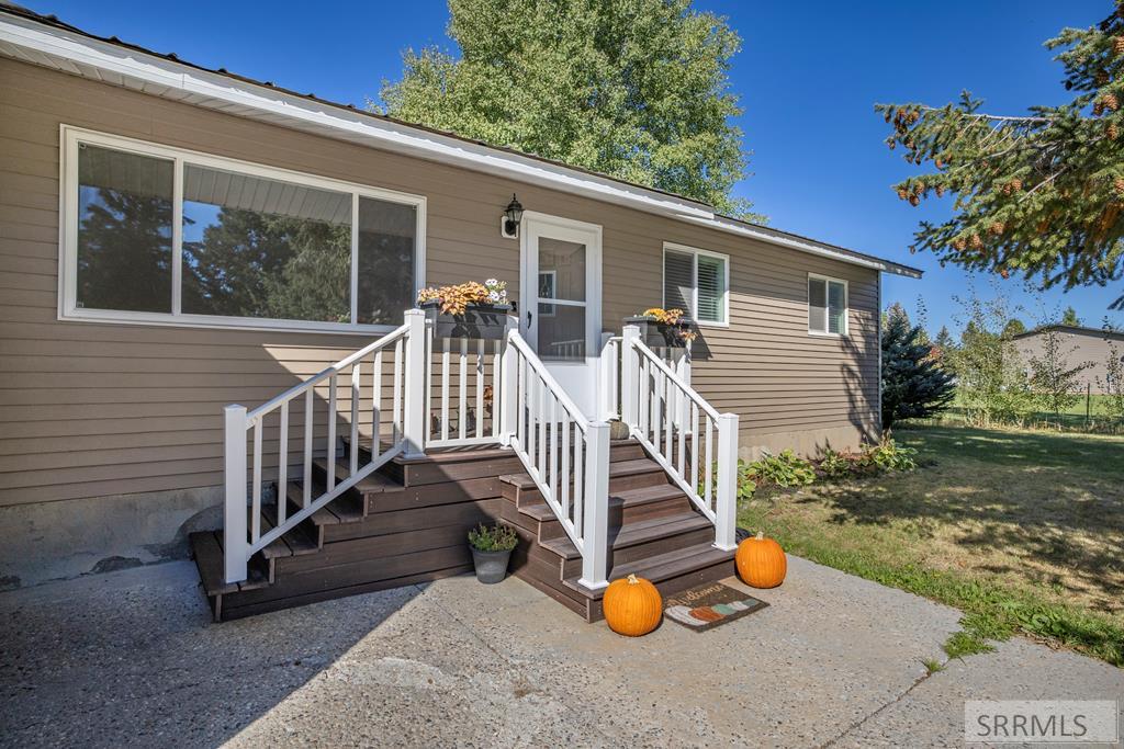 1331 N 3687 E Property Photo 12