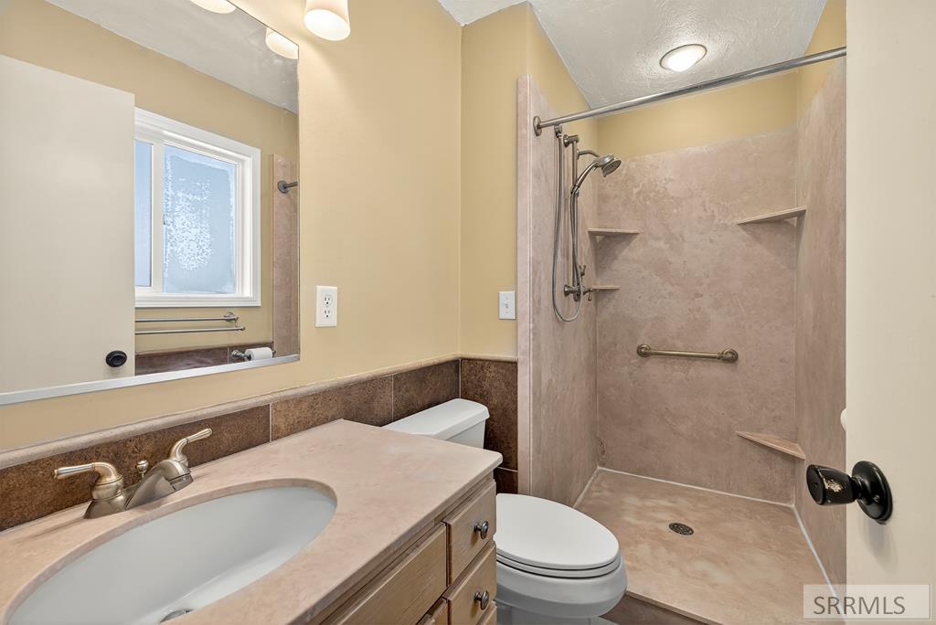 1331 N 3687 E Property Photo 24