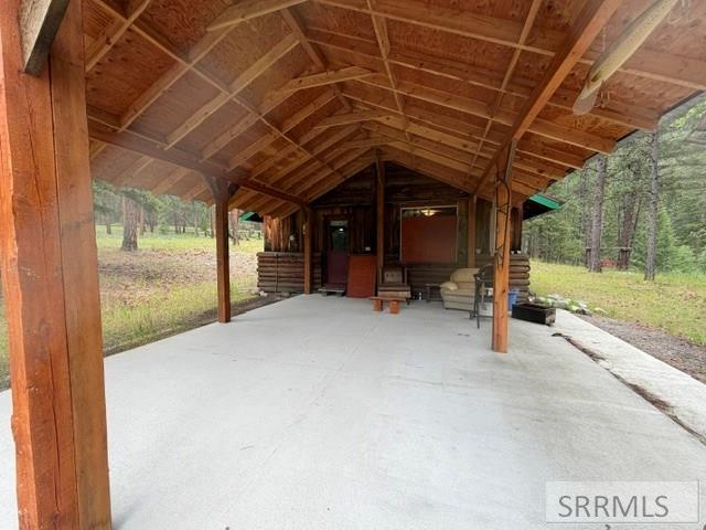 2811 N Hwy 93 Property Photo 9