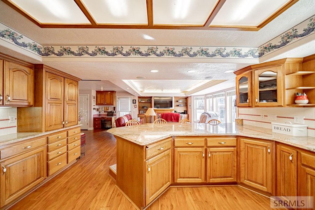 495 Fairway Drive Property Photo 16