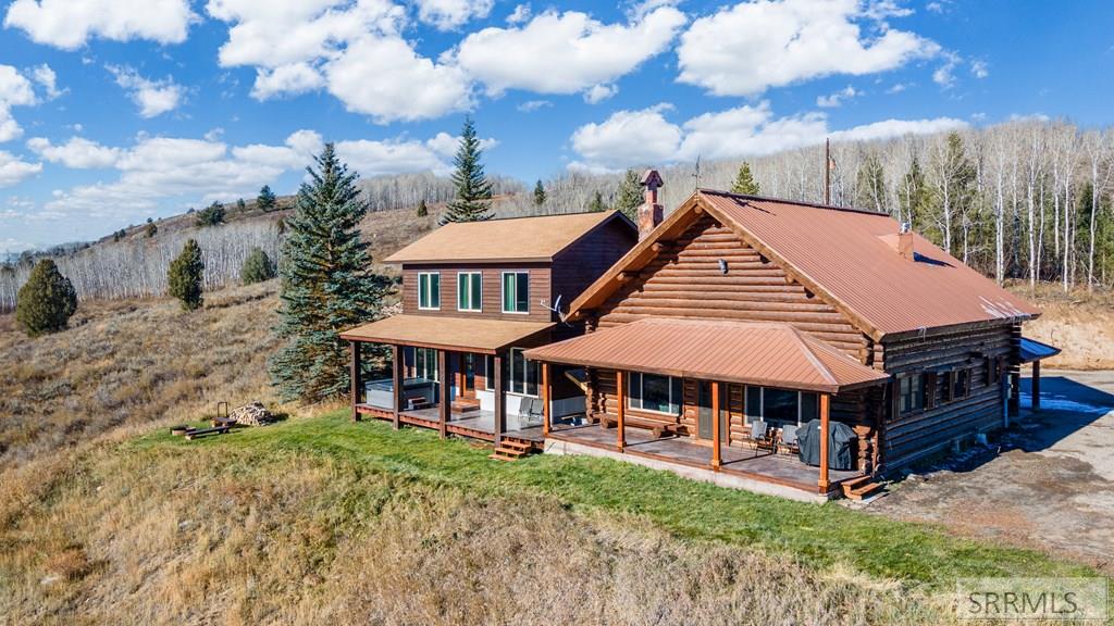 1547 Cherry Butte Road Property Photo 7
