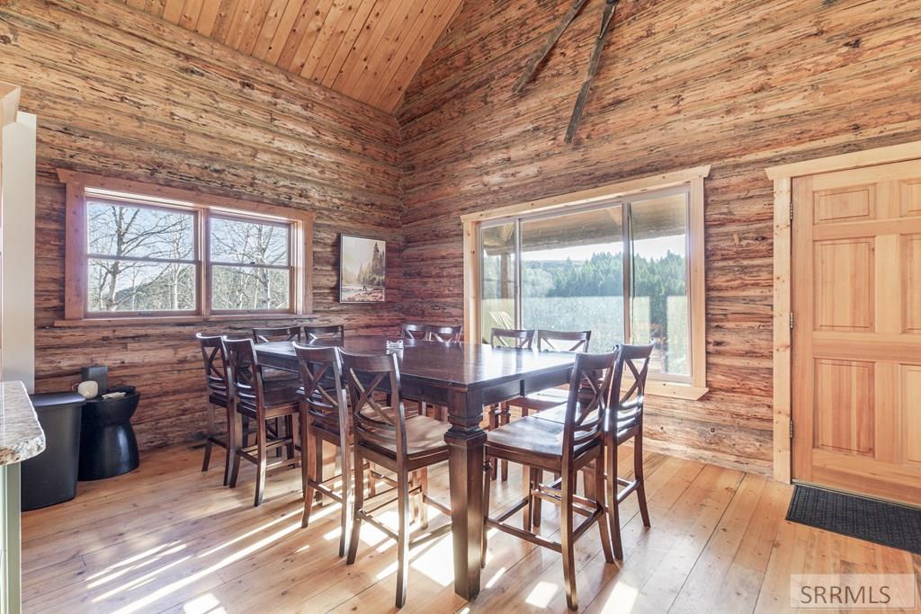 1547 Cherry Butte Road Property Photo 13