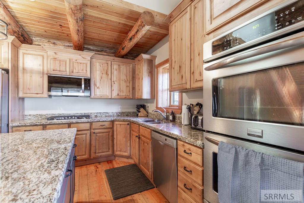 1547 Cherry Butte Road Property Photo 15